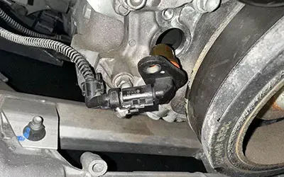 بررسی سنسور دور موتور